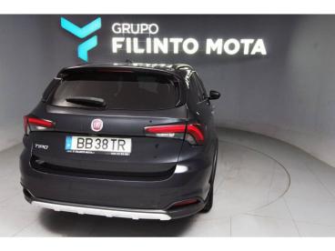 SPOTICAR Fiat Tipo 1.0 Gse T3 100cv Cross Usada - Berlina Gasolina Preto - Matosinhos-sra.hora - 1200217643_3