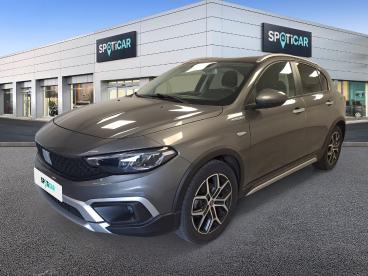 SPOTICAR Fiat Tipo 1.3 Multijet 95cv Cross Usada - Berlina Diesel Cinza - Carnaxide - 1200218783_1