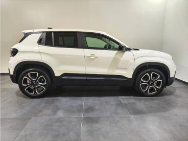 SPOTICAR Jeep Avenger 1.2 Tg 100cv Mt Altitude Usada - Suv-4x4 Gasolina Branco - Amadora - 1200225825_4