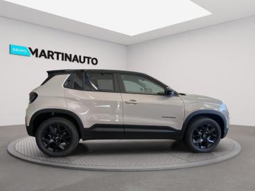jeep avenger 1.2 e-hybrid black edition dct — photo 4
