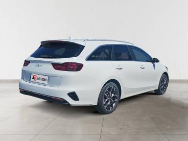 SPOTICAR Kia Ceed Cee-d Swagon 3 1.0 T-gdi 6mt Sport Usada - Berlina Gasolina Branco - Viana Do Castelo - 1200218261_5