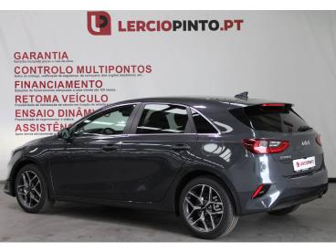 SPOTICAR Kia Ceed Cee-d 1.0 T-gdi 6mt Drive Usada - Berlina Gasolina Cinza - Santa Maria Da Feira - 1200223719_3