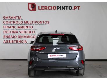 SPOTICAR Kia Ceed Cee-d 1.0 T-gdi 6mt Drive Usada - Berlina Gasolina Cinza - Santa Maria Da Feira - 1200223719_4