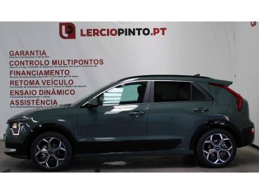 SPOTICAR Kia Niro Ev (64 Kwh) Drive Usada - Suv-4x4 Elétrico Verde - Santa Maria Da Feira - 1200218425_2
