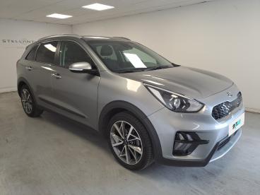 SPOTICAR Kia Niro 1.6 Gdi 6dct Hev Urban Usada - Suv-4x4 Híbrido Cinza - Carnaxide - 1200218546_3
