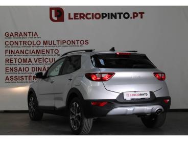 SPOTICAR Kia Stonic 1.2 Mpi 5mt Dynamic Usada - Suv-4x4 Gasolina Cinza - Santa Maria Da Feira - 1200217905_3
