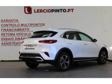 SPOTICAR Kia Xceed 1.6 Gdi 6dct Phev Drive Usada - Suv-4x4 Híbrido Branco - Santa Maria Da Feira - 1200218381_5