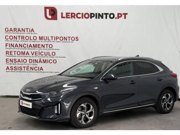 SPOTICAR Kia Xceed 1.0 T-gdi 6mt Dynamic Usada - Suv-4x4 Gasolina Cinza - Santa Maria Da Feira - 1200218750_1