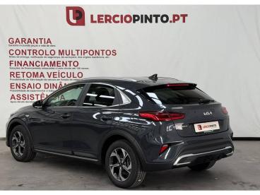 SPOTICAR Kia Xceed 1.0 T-gdi 6mt Dynamic Usada - Suv-4x4 Gasolina Cinza - Santa Maria Da Feira - 1200218750_3