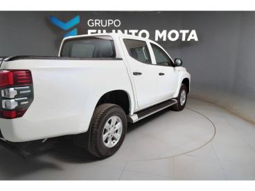 SPOTICAR Mitsubishi L200 Cabine Dupla Space Cab  4x4 Invite Usada - Comercial/furgão Diesel Branco - Braga - 1200217751_2