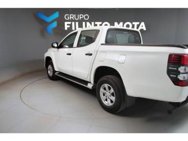 SPOTICAR Mitsubishi L200 Cabine Dupla Space Cab  4x4 Invite Usada - Comercial/furgão Diesel Branco - Braga - 1200217751_4