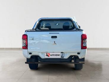 SPOTICAR Mitsubishi L200 4wd Spc Cab  Cx Met Strakar Look Invite Usada - Comerciais Diesel Branco - Paços De Ferreira - 1200219427_4
