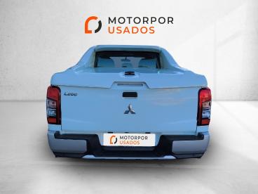 SPOTICAR Mitsubishi L200 2.3 Di-d Cd Invite Strakar Look 4wd Usada -  Diesel Branco - Faro - 1200223024_5