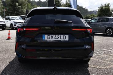 SPOTICAR Opel Astra Sports Tourer 1.2 T Hybrid Gs Edct Usada - Comerciais Gasolina Preto - Braga - 1200225255_4