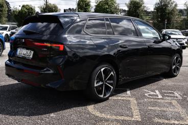 SPOTICAR Opel Astra Sports Tourer 1.2 T Hybrid Gs Edct Usada - Comerciais Gasolina Preto - Braga - 1200225255_5