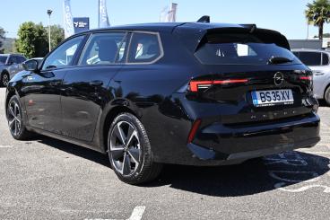 SPOTICAR Opel Astra Sports Tourer 1.2 T Edition Usada - Comerciais Gasolina Preto - Braga - 1200228007_5