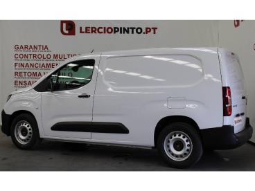 SPOTICAR Opel Combo 4 Bev 50kwh  Xl Electric Usada - Familiar Elétrico Branco - Santa Maria Da Feira - 1200215229_3