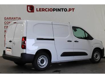 SPOTICAR Opel Combo 4 Bev 50kwh  Xl Electric Usada - Familiar Elétrico Branco - Santa Maria Da Feira - 1200215229_5