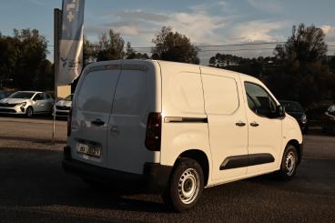 SPOTICAR Opel Combo Cargo 1.5 D Usada - Comerciais Diesel Branco - Matosinhos-sra.hora - 1200222650_1