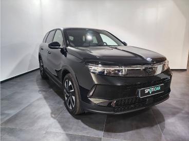 opel grandland 1.2 hybrid 145cv  e-dcs6 gs — photo 3