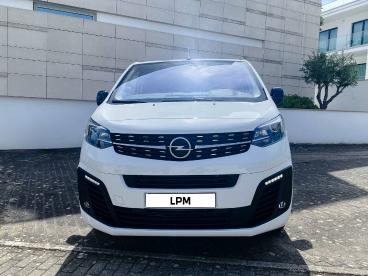 SPOTICAR Opel Zafira Bev 100kw/136cv+bateria 75kw Electric Usada - Monovolume Elétrico Branco - Leiria - 1200214300_2