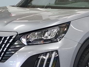 peugeot 2008 1.2 allure | 102cv | 5p | 5l — photo 3