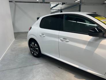 SPOTICAR Peugeot 208 Hybrid 100 E-dcs6 Allure Usada - Citadino Gasolina Branco Banquise - Viseu - 1200217799_5