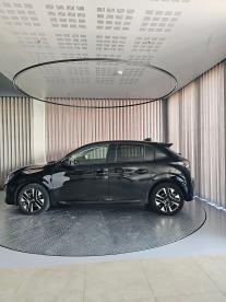 SPOTICAR Peugeot 208 1.2 Hybrid Allure E-dcs6 Usada - Comerciais Gasolina Preto - Fafe - 1200224420_4