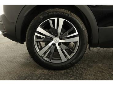 SPOTICAR Peugeot 3008 Hybrid 136cv E-dcs6 Allure Usada - Suv-4x4 Gasolina Preto - Castanheira Do Ribatejo - 1200220547_5