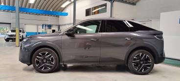 SPOTICAR Peugeot 3008 1.2 Hybrid Allure E-dcs6 Usada - Suv-4x4 Gasolina Branco - Viseu - 1200226647_5