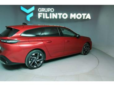 SPOTICAR Peugeot 308 Sw  1.5 Bluehdi 130cv Eat8 Allure Pack Usada - Carrinha Diesel Vermelho - Guimaraes - 1200218017_2