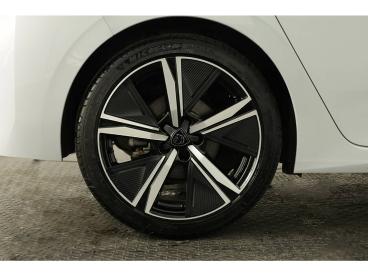 SPOTICAR Peugeot 308 1.2 Puretech 130cv Eat8 Gt Usada - Berlina Gasolina Branco - Castanheira Do Ribatejo - 1200218478_5