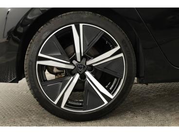 SPOTICAR Peugeot 308 1.2 Puretech 130cv Eat8 Gt Usada - Berlina Gasolina Preto - Castanheira Do Ribatejo - 1200223350_5