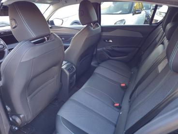 SPOTICAR Peugeot 308 1.2 Puretech Allure Usada - Comerciais Gasolina Preto - Funchal - 1200229537_4