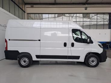 SPOTICAR Peugeot Boxer 2.2 Bluehdi 140 S&s 333 L2h2 - Usada - Comercial/furgão Diesel Branco - Amadora - 1200217785_4