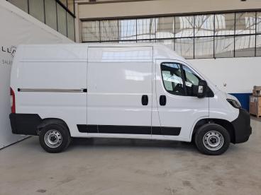 SPOTICAR Peugeot Boxer 2.2 Bluehdi 140 S&s 333 L2h1 - Usada - Comerciais Diesel Branco - Carnaxide - 1200226847_4