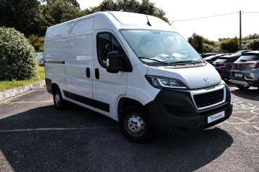 SPOTICAR Peugeot Boxer 2.2 Bluehdi 333 L2 Cd Usada - Comerciais Diesel Branco - Guimaraes - 1200226989_1