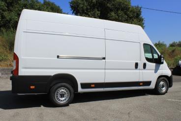 SPOTICAR Peugeot Boxer Furgao 435 L4h3 2.2 Bluehdi Usada - Comerciais Diesel Branco - Matosinhos-sra.hora - 1200227064_1