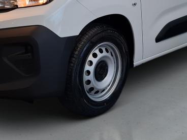 SPOTICAR Peugeot Partner E-partner Standard Eletrico 136 Cv - Bateria 50 Kwh Usada - Familiar Elétrico Branco - Almada - 1200224665_4