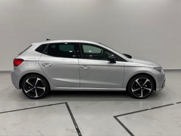 SPOTICAR Seat Ibiza 1.0 Tsi  5v Fr Usada - Citadino Gasolina Cinza - Portela Lrs - 1200227430_4