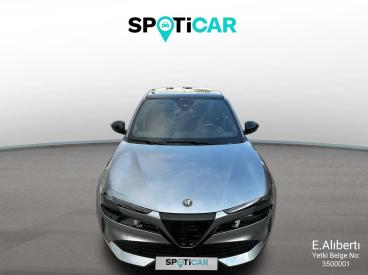 SPOTICAR Alfa Romeo Junior 1.2 Hybrid İkinci El Araç - Suv Hibrit Gri - İzmİr - 1200024493_2