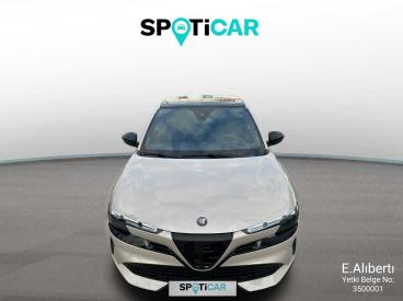 SPOTICAR Alfa Romeo Junior 1.2 Hybrid İkinci El Araç - Suv Hibrit Gri - İzmİr - 1200024721_2