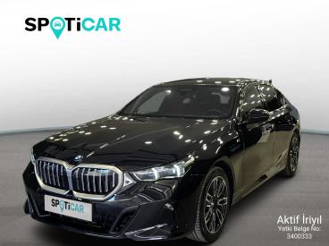 SPOTICAR Bmw Serie 5 520 Sedan İkinci El Araç - Sedan Hibrit Siyah - Istanbul - 1200030161_1