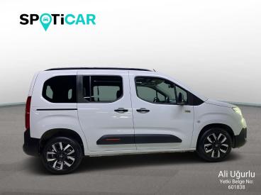 SPOTICAR Citroën Berlingo Shine 1.5 Bluehdi 130 İkinci El Araç -  Dizel Beyaz - Ankara - 1200030233_4