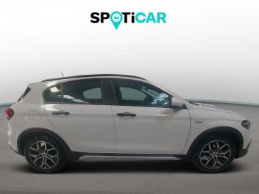 SPOTICAR Fiat Egea Cross Urban 1.4 Fire 95 E6d İkinci El Araç - Sedan Benzin Beyaz - İzmİr - 1200024665_4
