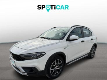 SPOTICAR Fiat Egea Cross Urban 1.4 Fire 95 E6d İkinci El Araç - Sedan Benzin Beyaz - İzmİr - 1200024723_1