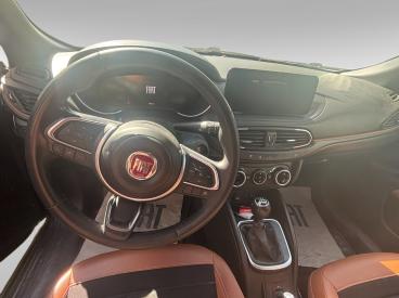SPOTICAR Fiat Egea Cross 1.4egea Croos İkinci El Araç - Suv Benzin Koyu Gri - Van - 1200032742_2