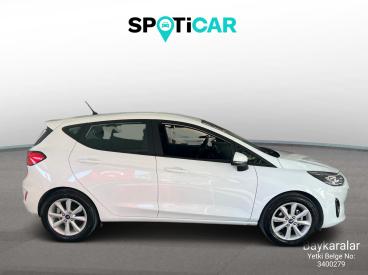SPOTICAR Ford Fiesta 1.1 Trend X Duz 5 86 İkinci El Araç - Hatchback Benzin Beyaz - Istanbul - 1200021146_4