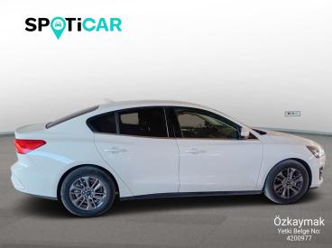 SPOTICAR Ford Focus 1.5 Titanium X Tdci Powershift 6 120 İkinci El Araç - Sedan Dizel Beyaz - Konya - 1200036138_4