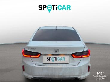 SPOTICAR Honda City 1.5 Executive Dohc I-vtec Cvt 1 121 İkinci El Araç - Hatchback Benzin Beyaz - İstanbul - 1200024715_5